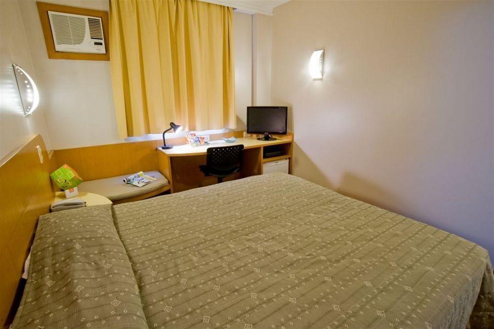 Slim Curitiba Alto Da XV Otel Dış mekan fotoğraf