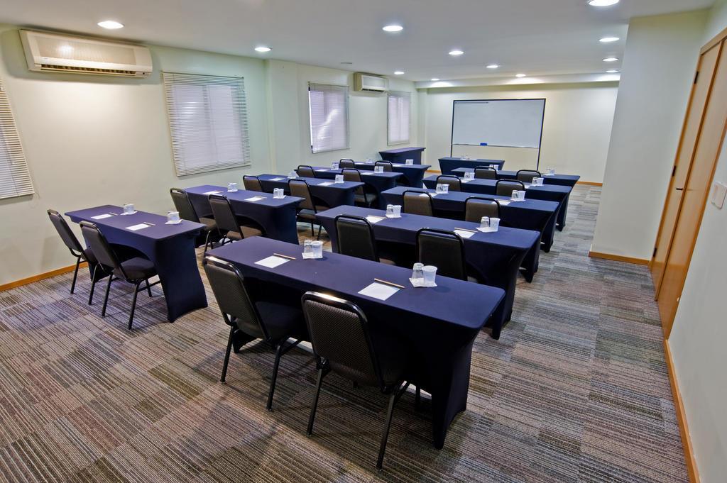 Slim Curitiba Alto Da XV Otel Dış mekan fotoğraf