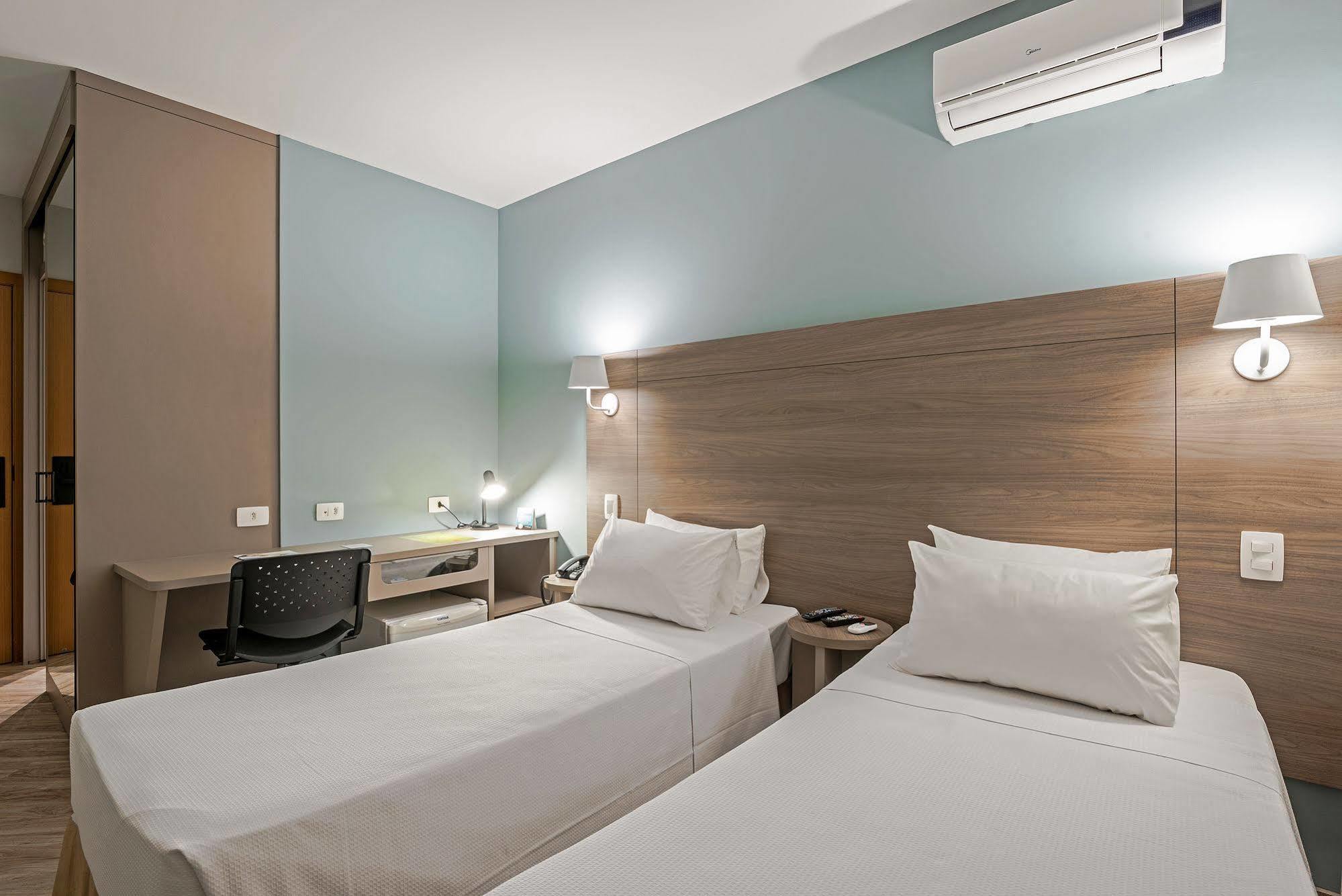 Slim Curitiba Alto Da XV Otel Dış mekan fotoğraf