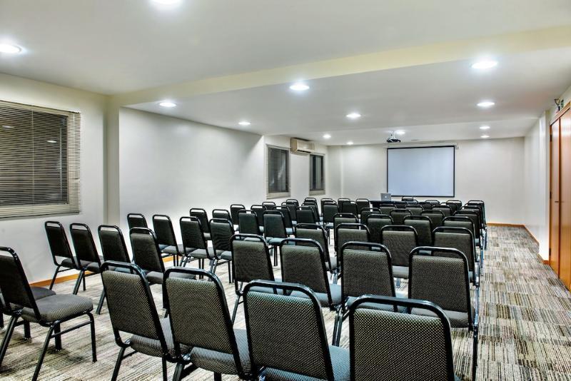Slim Curitiba Alto Da XV Otel Dış mekan fotoğraf